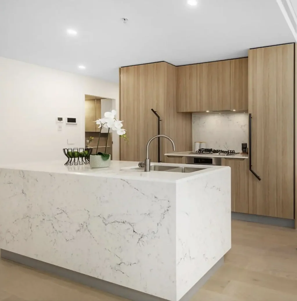 Macquarie Park 3 Bedroom Sub-Penthouse Level 19 2 Bedroom plus Study Room on Corner Position