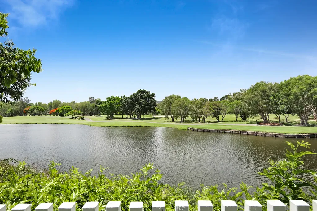 40 Peninsula Drive, Robina, QLD 4226