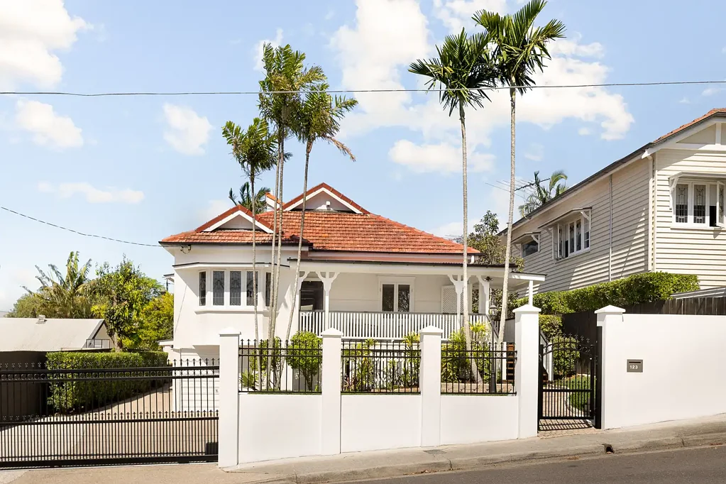 123 Crescent Road, Hamilton, QLD 4007