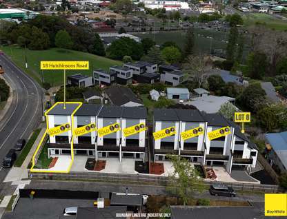 18 Hutchinsons Road, Bucklands Beach, Manukau City, Auckland, 3房, 3浴, 独立屋