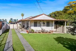 2 OLEANDER RD, North St Marys