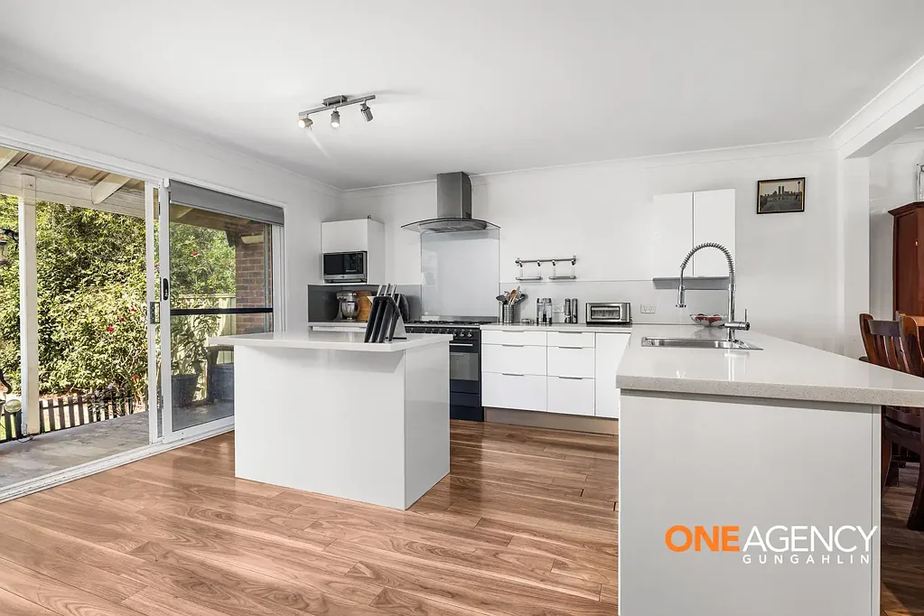 Ngunnawal 3房  Seperate Title family home with no strtata.