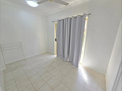 8/187 Warwick Road, Churchill, QLD 4305, 3 Bedrooms, 1 Bathrooms, House