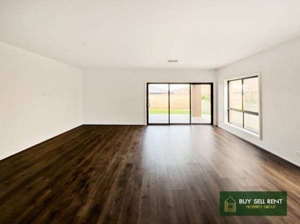 8 FALCON ST, WALLAN VIC 3756, 0 Schlafzimmer, 0 Badezimmer, House