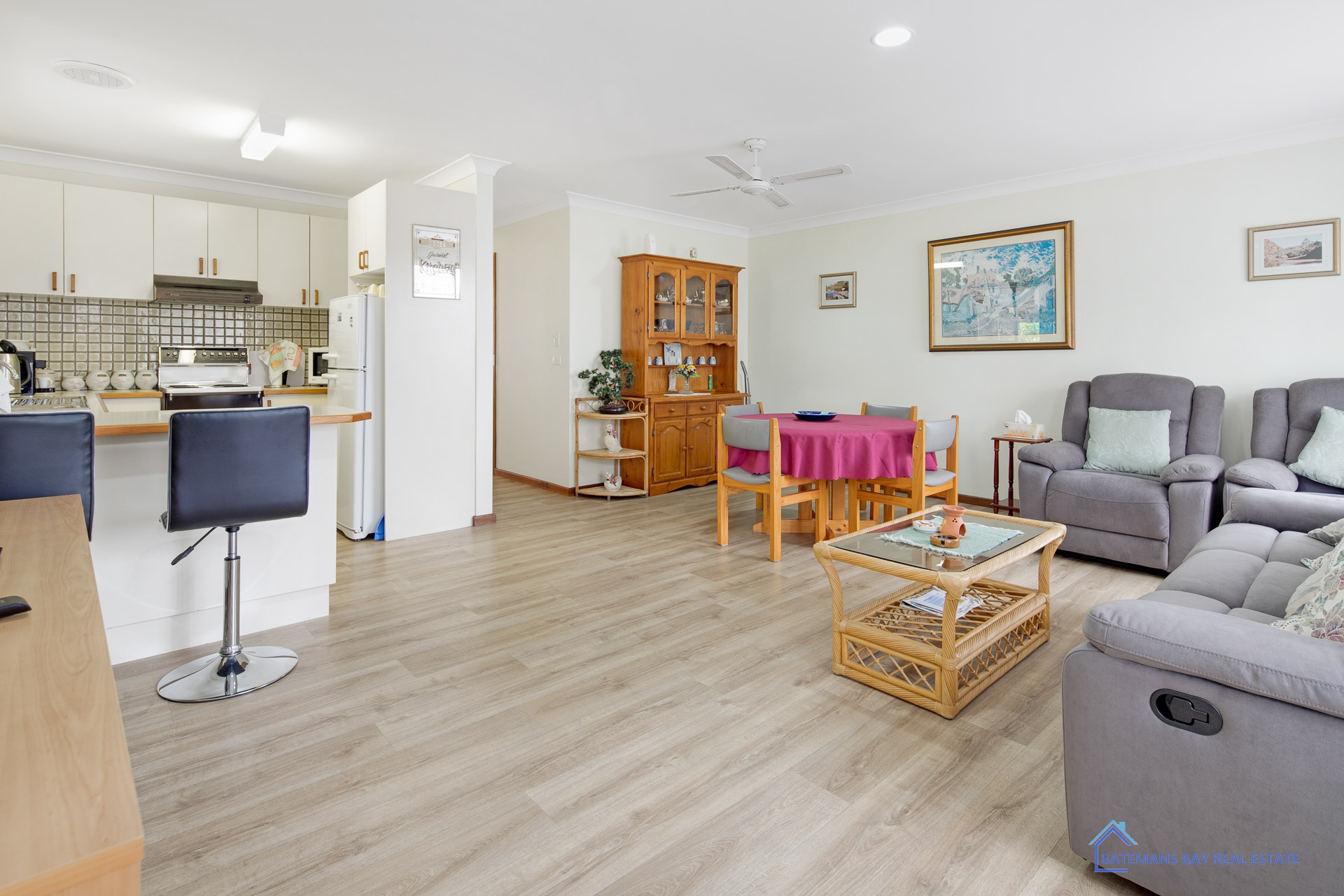 UNIT 1 690-692 BEACH RD, SURF BEACH NSW 2536, 0 rūma, 0 rūma horoi, Unit