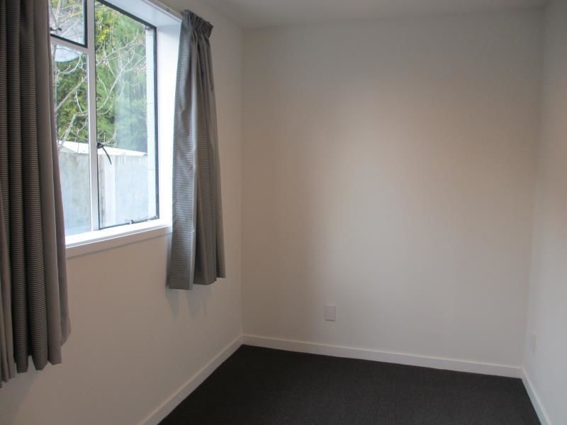 2/28 Glandovey Road, Fendalton, Christchurch, 2 침실, 1 욕실