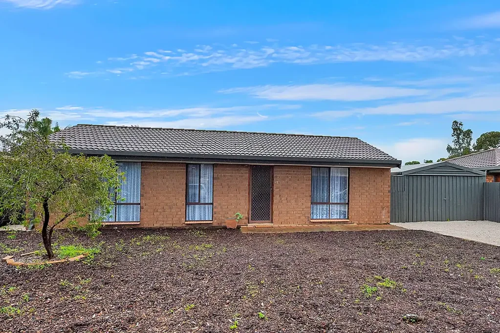 3 Bedroom Home in Convenient Paralowie Location