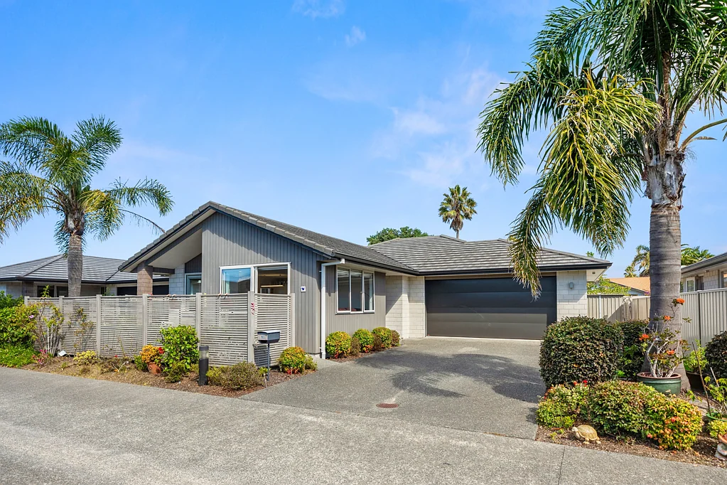 10 Spinnaker Drive, Papamoa, Bay Of Plenty