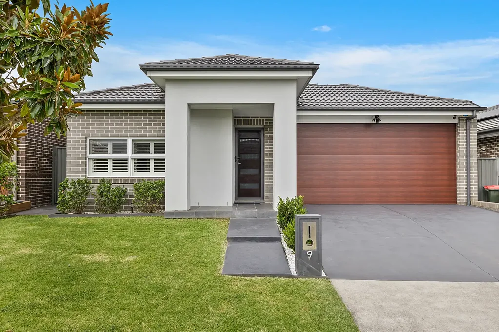 Stunning Family Home in Calderwood