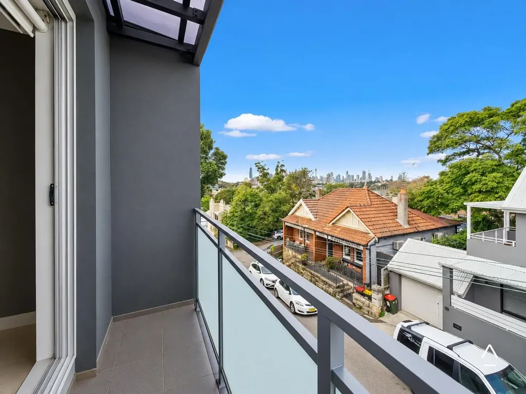 Modern Studio with City views