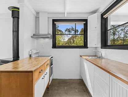 3 Third Street, Hepburn Springs, VIC 3461, 4 침실, 1 욕실, House