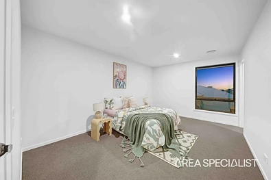 46 Adenmore Circuit, Deanside, VIC 3336, 5 slaapkamers, 3 badkamers, House