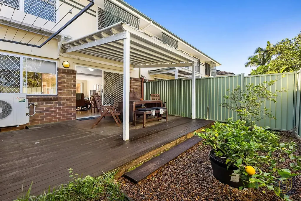 Carseldine 3ਬੈੱਡਰੂਮ Motivated Seller! Move-In Ready Townhouse with Resort Facilities & Low Fees