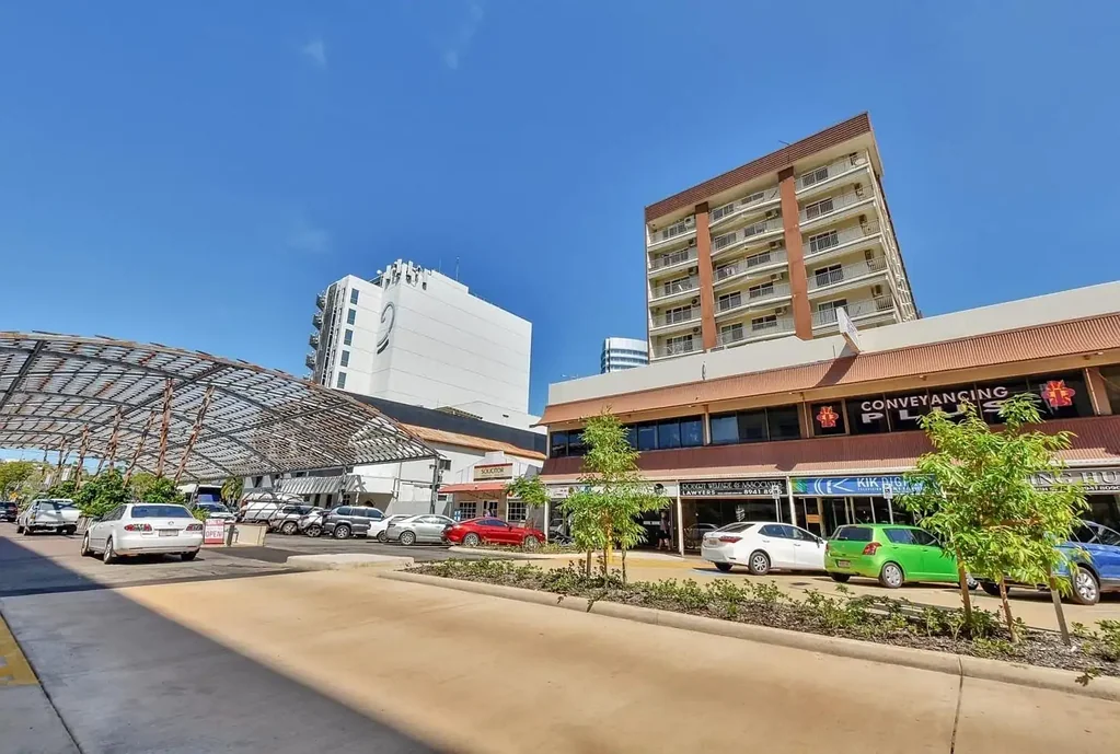 Fully furnished CBD Apartment - 1 Bedroom with Balcony