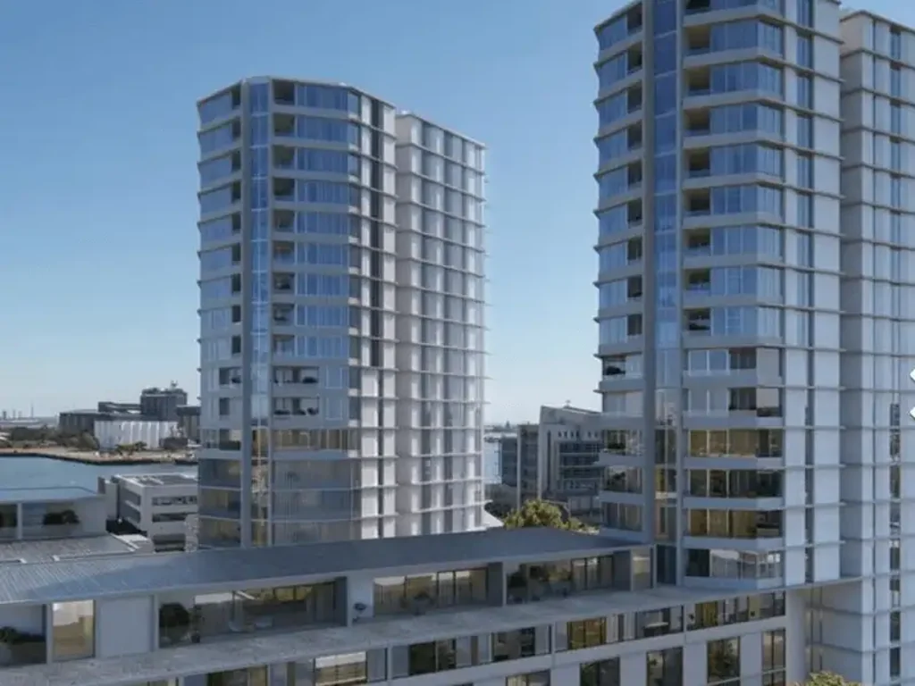 Newcastle West 1 Bedroom Great Location Apartment, Landmark Building.