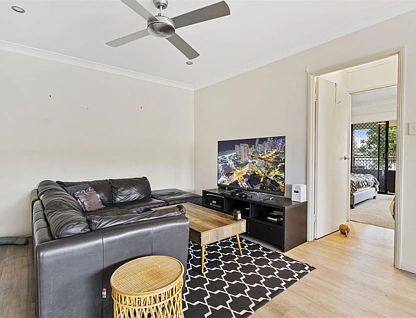 8/23 Ridge Street, Greenslopes, Brisbane - Southern Region, 2 rūma, 2 rūma horoi, Apartment