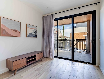 103/323 Neerim Road, Carnegie, Bayside, 2 rūma, 1 rūma horoi, Apartment
