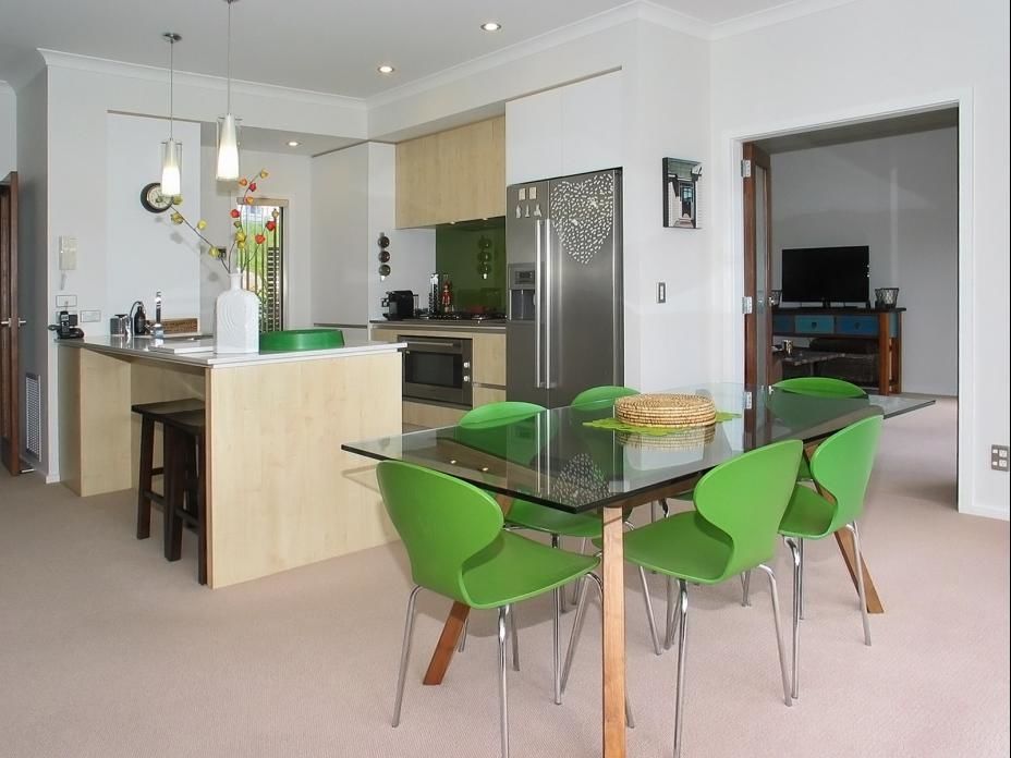 11 Canary Way, Whitby, Porirua, 4 habitaciones, 0 baños