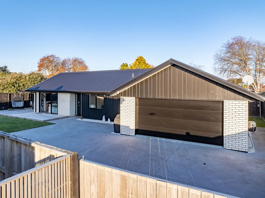 Morrinsville 4部屋 Contemporary Living In A Prime Location