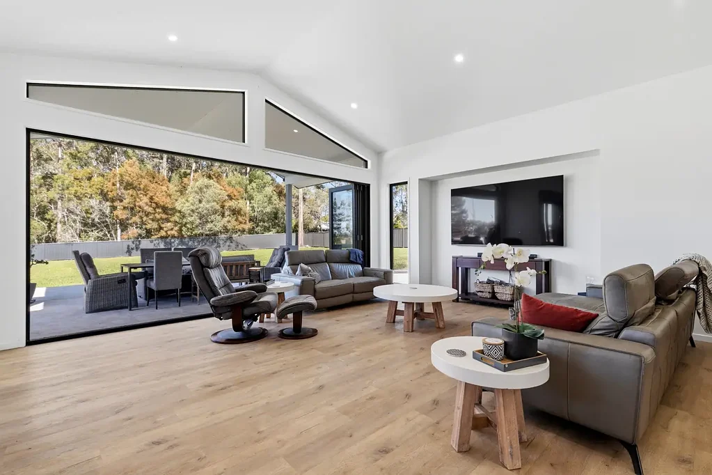Forestdale 4房 奢华大气家庭生活 Luxury Family Living on a Grand Scale