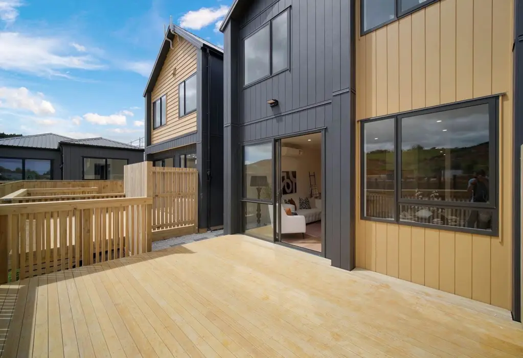 Pukekohe 4房  Your Dream Home Awaits in Anselmi Ridge!