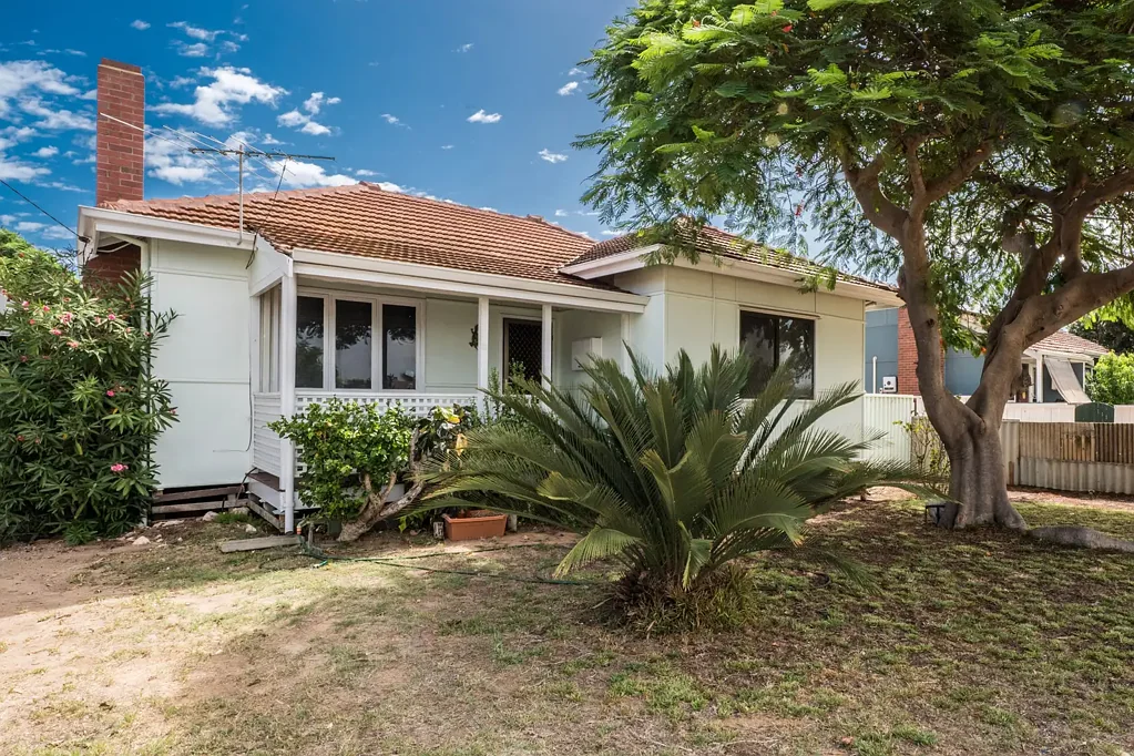 28 Rifle Range Road, Rangeway, WA 6530