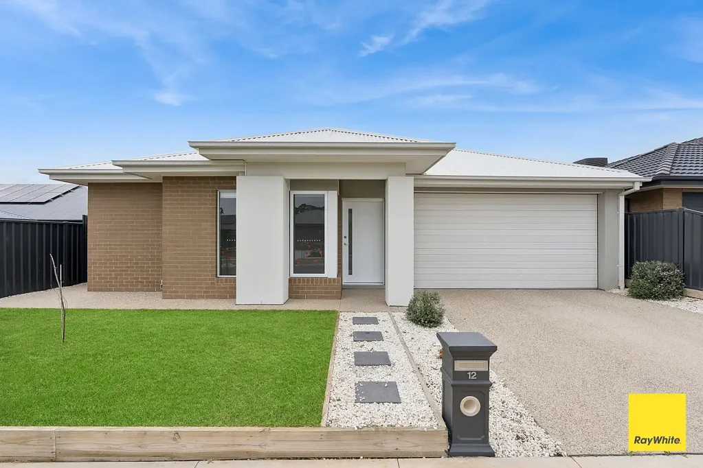 12 Crowley Street, Huntly, VIC 3551