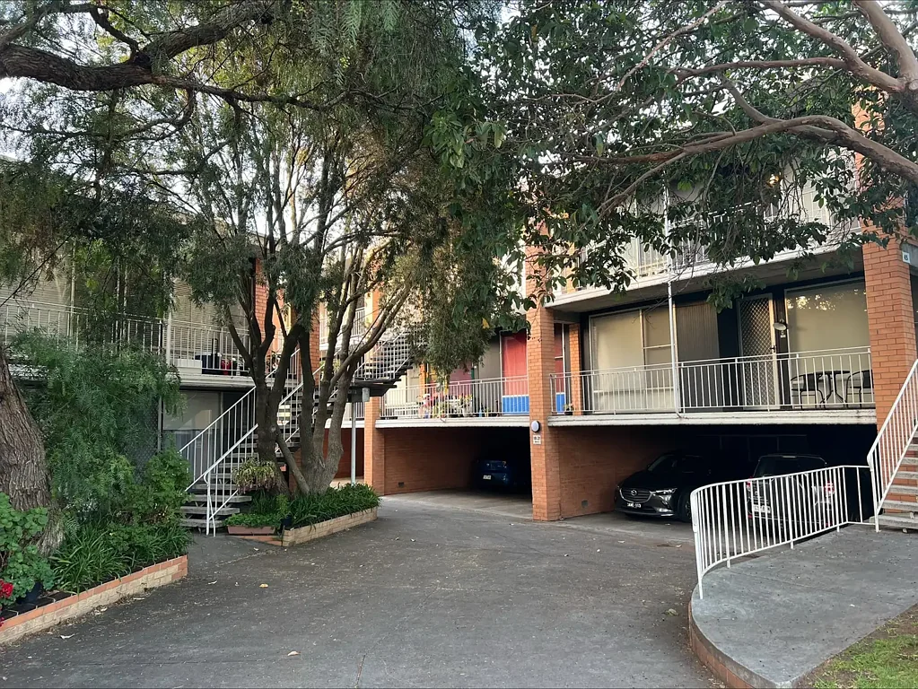 One Bedroom Unit In Ideal Location