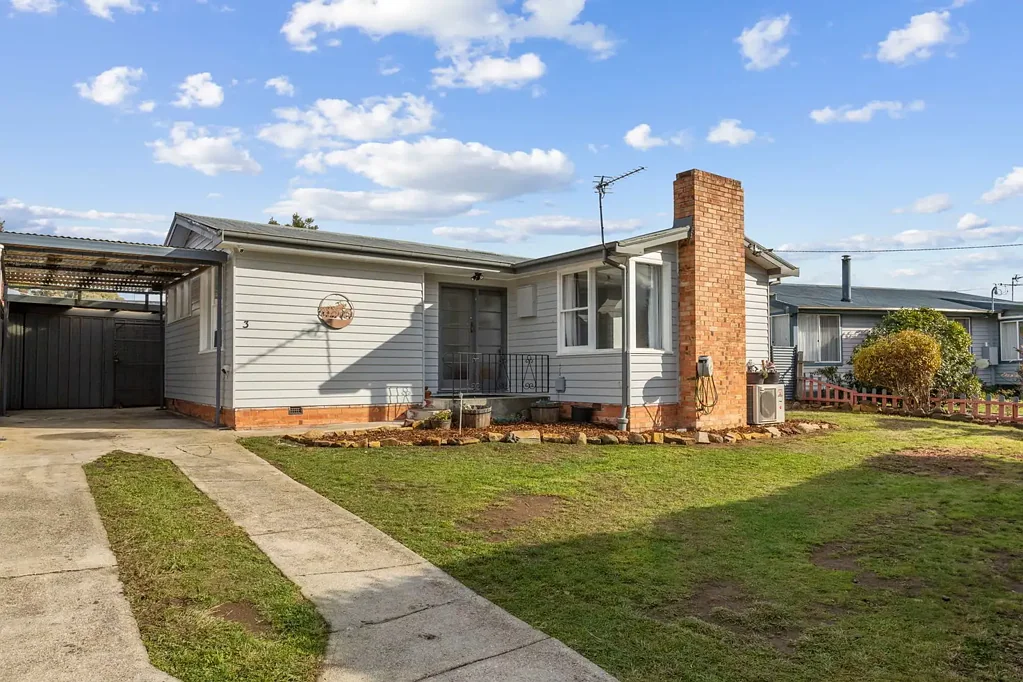 Waverley 3Zimmer Affordable First Home Opposite the School
