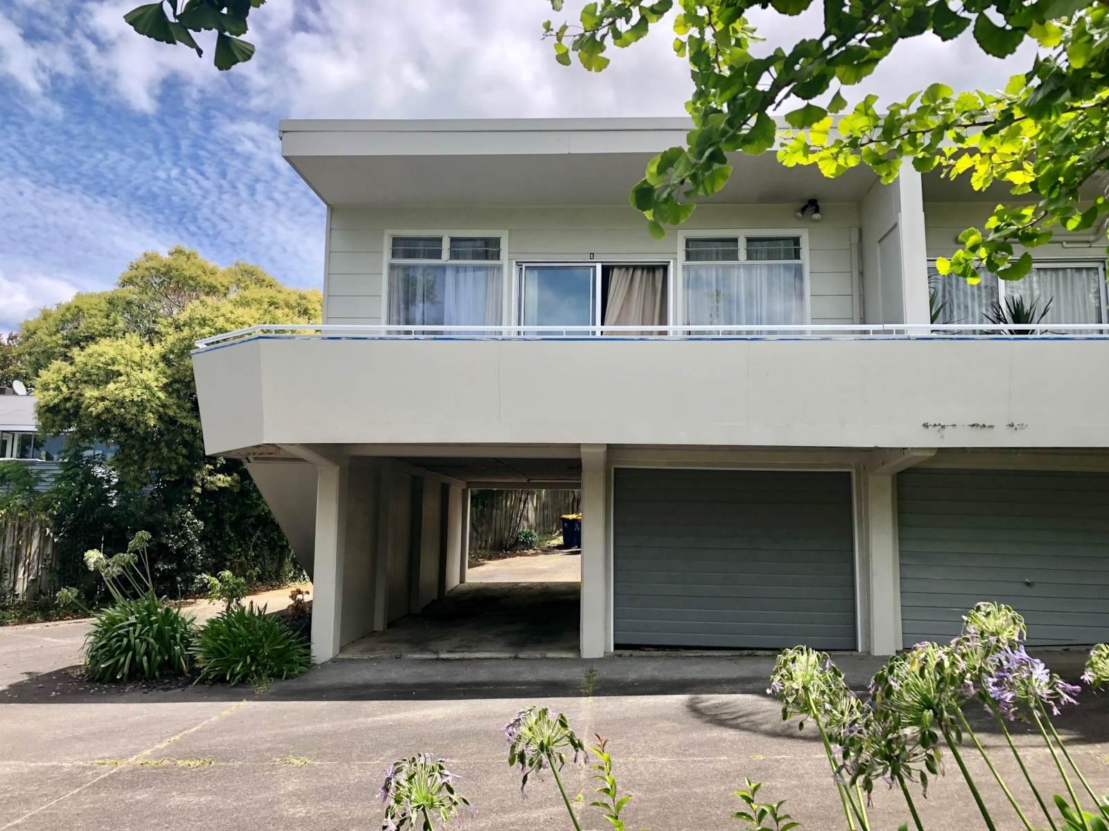 1/19a Forrest Hill Road, Milford, Auckland - North Shore, 2 Bedrooms, 1 Bathrooms