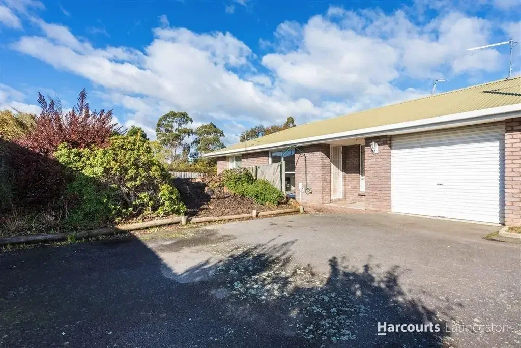 Modern, Low-Maintenance Living in Prime Prospect Vale Location