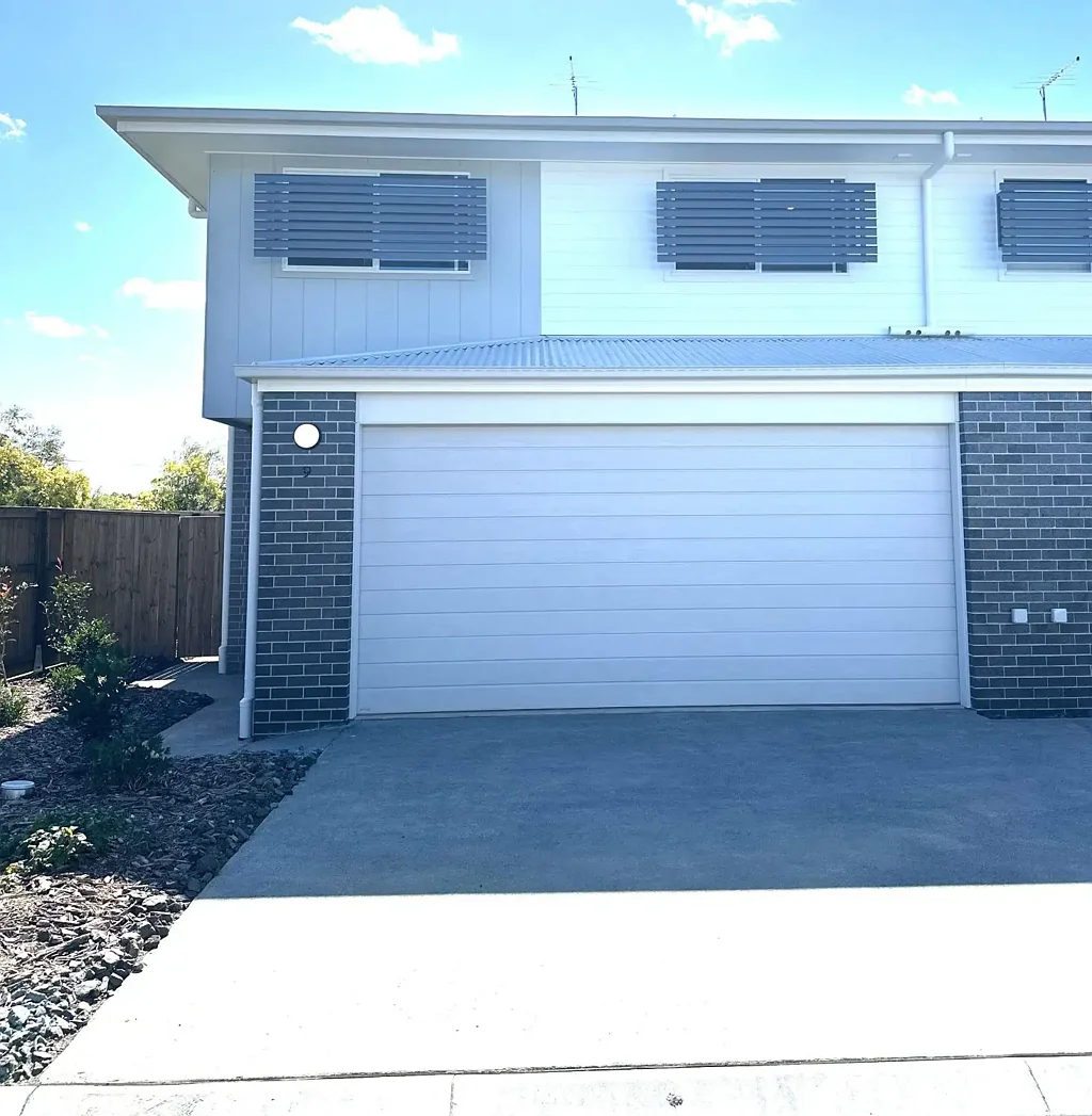 *BRAND NEW*AVAILABLE NOW-SPACIOUS 4BED-DUCTED AIRCON-ACCESS VIA 31 CAMBERWELL DRIVE KALLANGUR