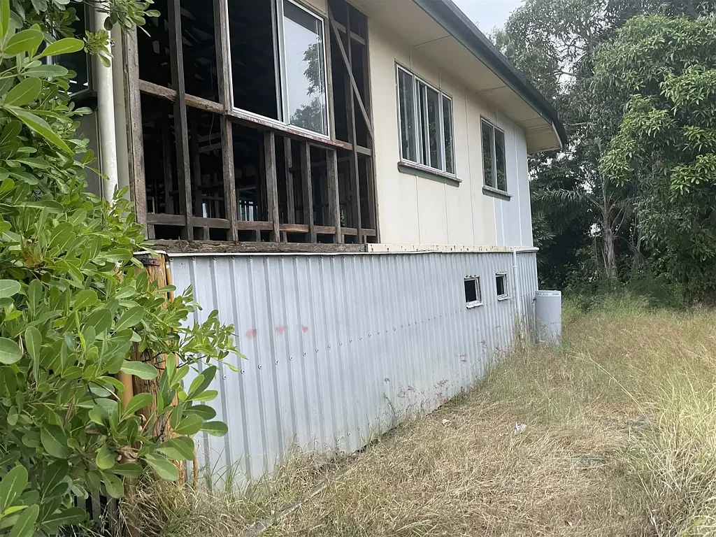 Yeppoon 3 Slaapkamer Expressions of interest over $599,000. Outstanding development opportunity