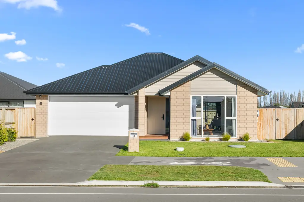 Halswell 4房  Priced 939k