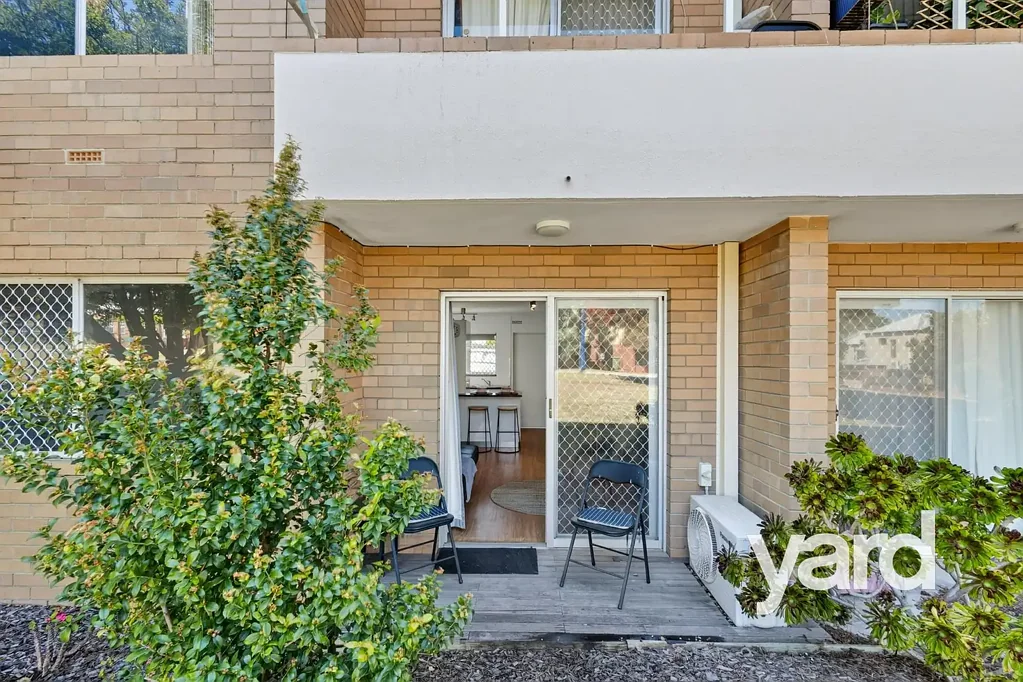 East Fremantle 1ਬੈੱਡਰੂਮ UNDER OFFER BY CLARE HICKEY-SHAND