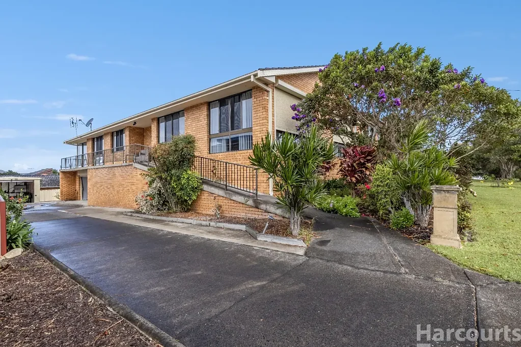South West Rocks 3 Bedroom A Fantastic Family Home With Beautiful Trial Bay Views!