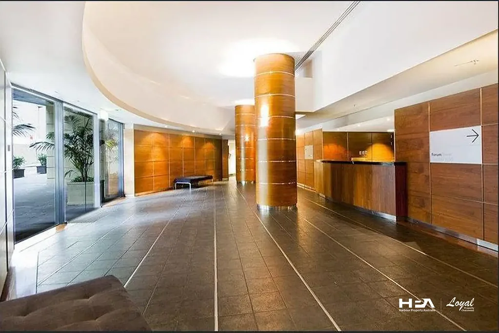 One-bedroom in Forum Tower.  Incredibly Central & Accessible