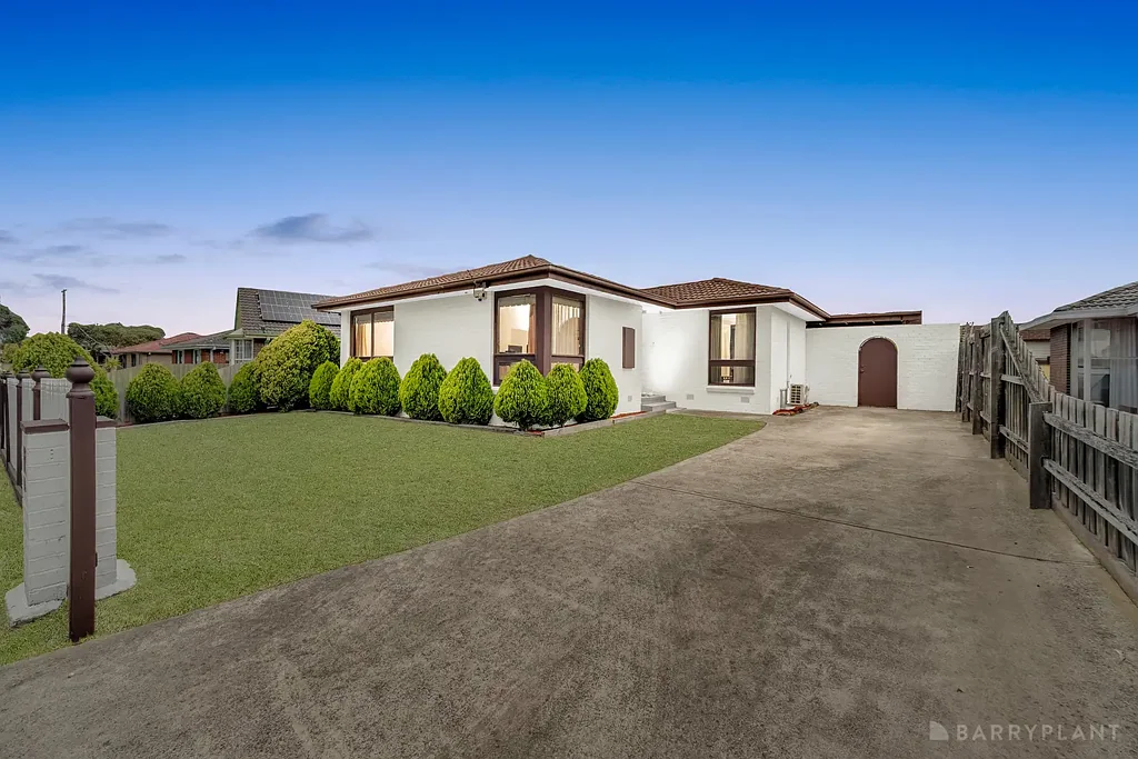 42 Wahroonga Avenue, Keysborough, VIC 3173