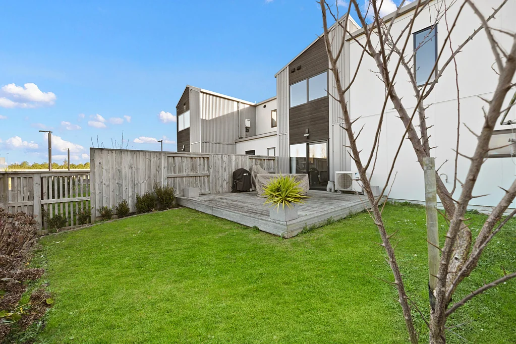 Hamilton Lake 3chambre Vendor Bought Priced to Sell