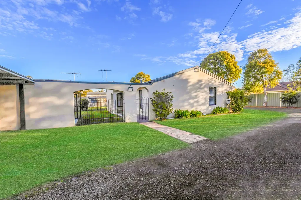 32-34 Torkington Road, Londonderry, NSW 2753