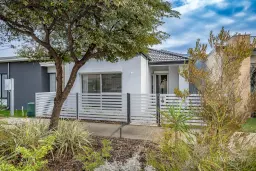 3 Saunton Way, Ridgewood