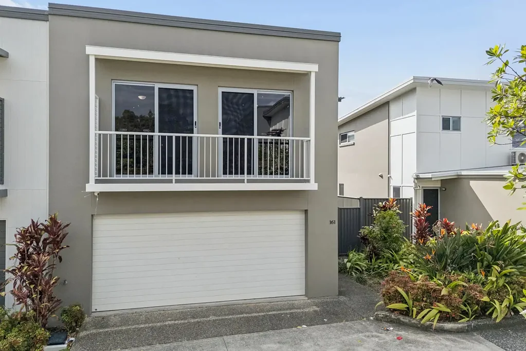 Calamvale 3Zimmer Modern Townhouse Living in a Connected Calamvale Community