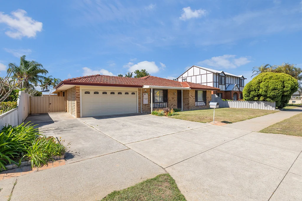 31 Timberlane Crescent, Beechboro, WA 6063