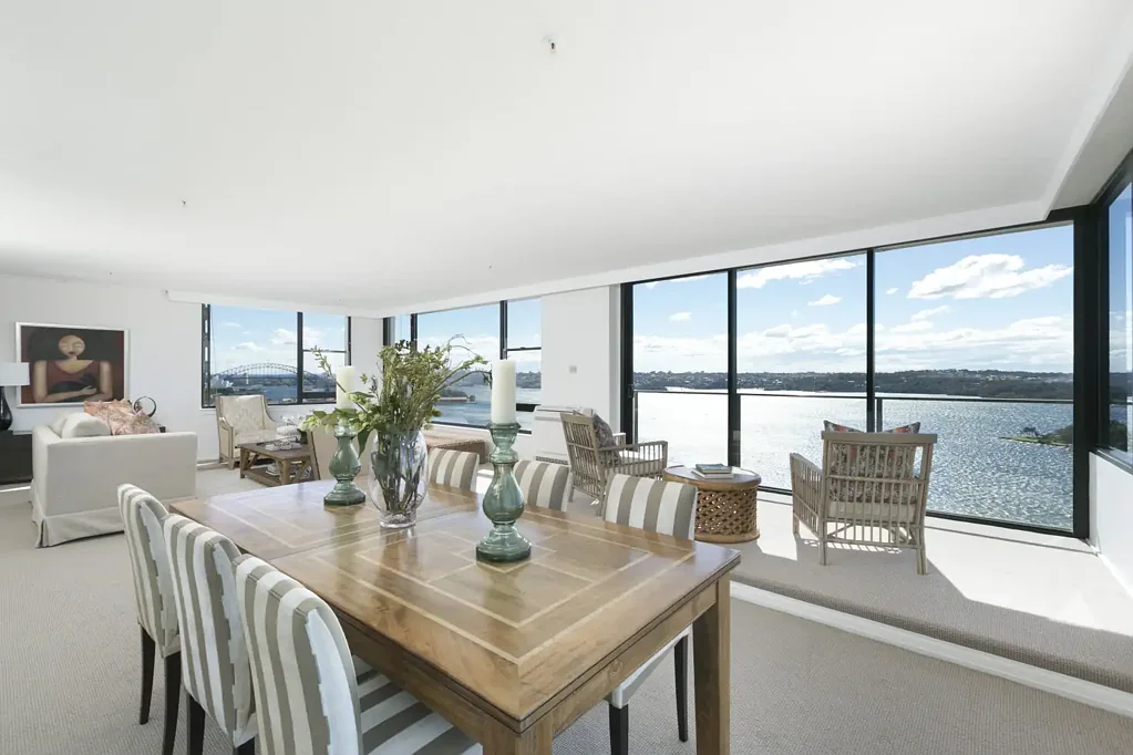 Panoramic views and 5 star facilities - Inspect now by appointment on 0466 405 085