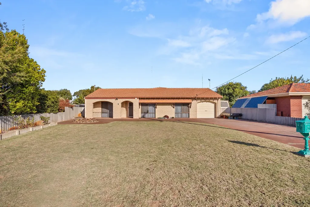 22 Ganfield Street, Carey Park, WA 6230
