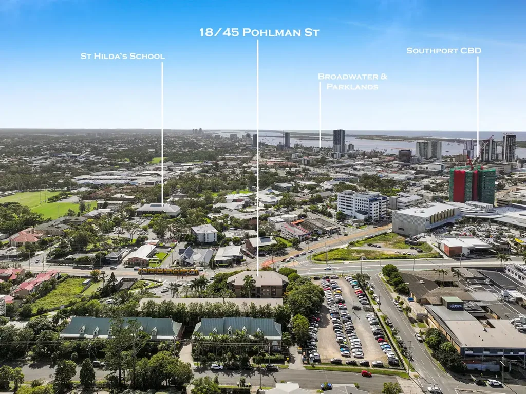 Southport 2房  Top Floor North-East Apartment in Prime Southport Position - Entry Level Buying