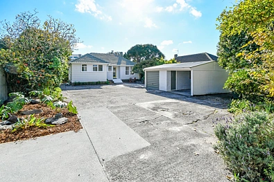 Papatoetoe 4 Bedroom Owners bags packed! IGNORE GV!