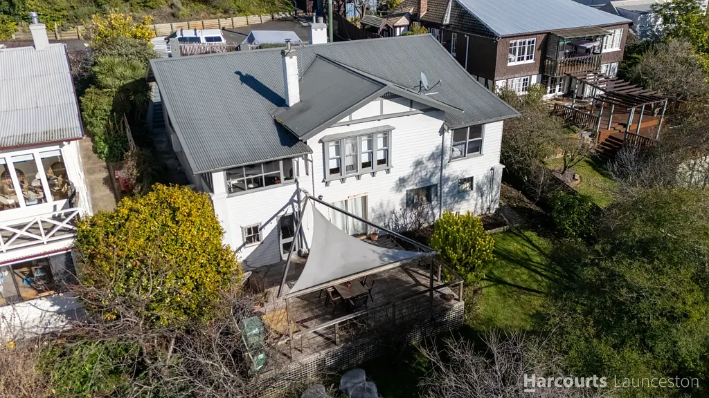 Newstead 4房  A Home on the Hilltop