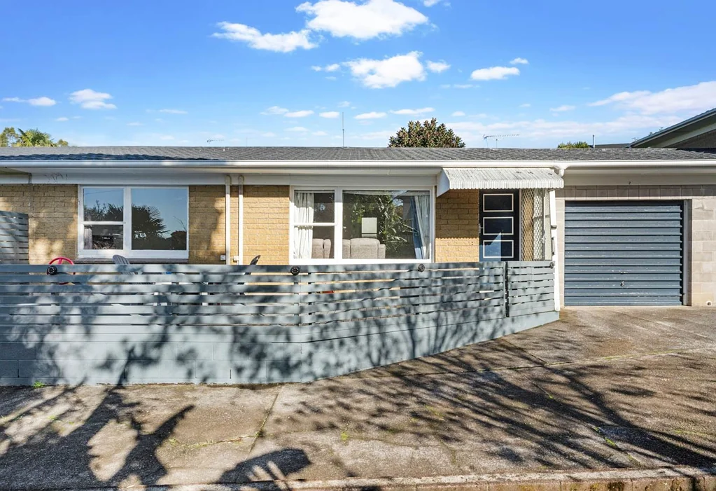 MT ROSKILL, 2 BEDROOMS