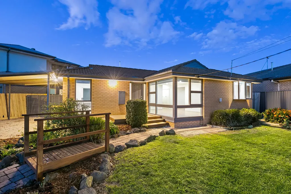 116 Mcintyre Drive, Altona, VIC 3018